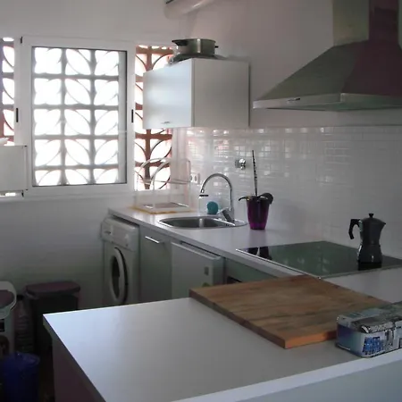 Del Rodriguez Cunit